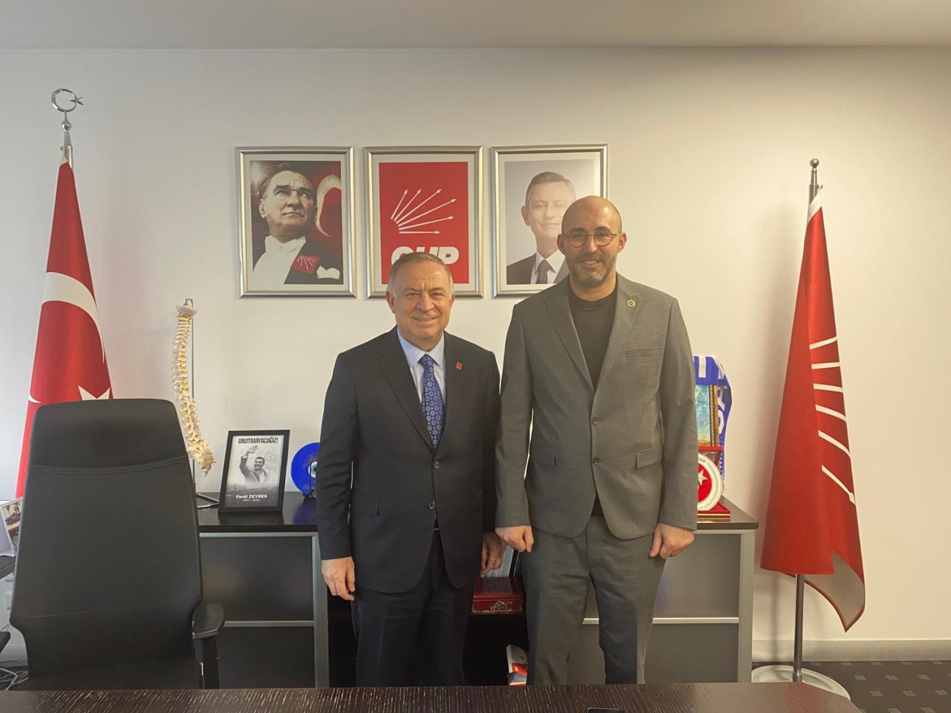 ZEYBEK’TEN BAŞKAN ZENCİRCİ’YE ÖVGÜ DOLU SÖZLER