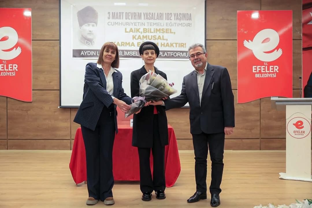 EFELER’DE CUMHURİYET RÜZGARI: ZÜLAL KALKANDELEN EFELER HALKIYLA BULUŞTU
