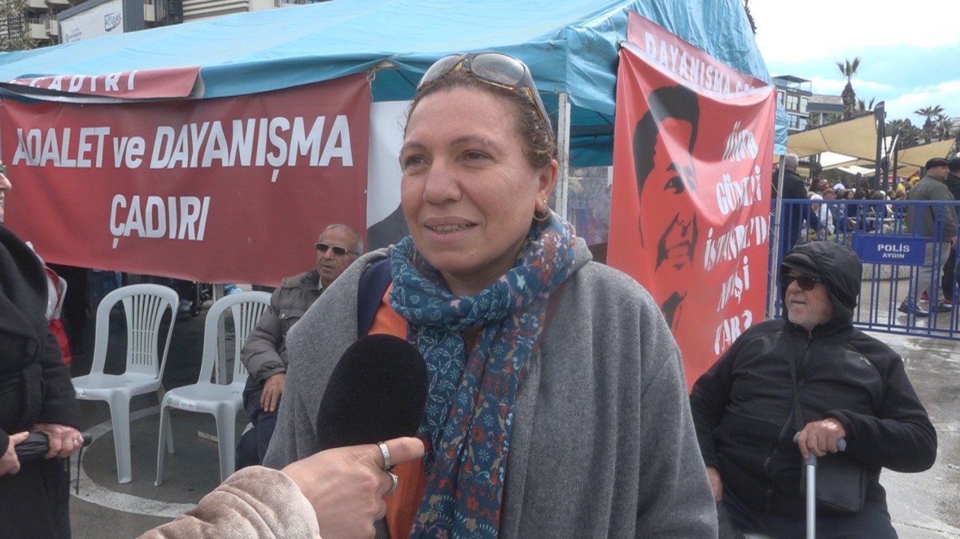  “MİLLET İRADESİNE SAHİP ÇIKIYOR” MİTİNGİ SONRASI VATANDAŞIN İNANCI TAM