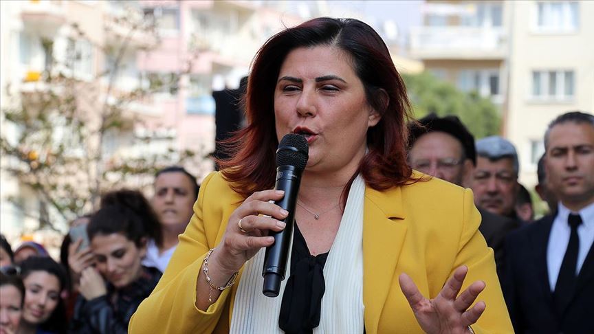 ÖZLEM ÇERÇİOĞLU’NA İLK SEÇİM ŞOKU