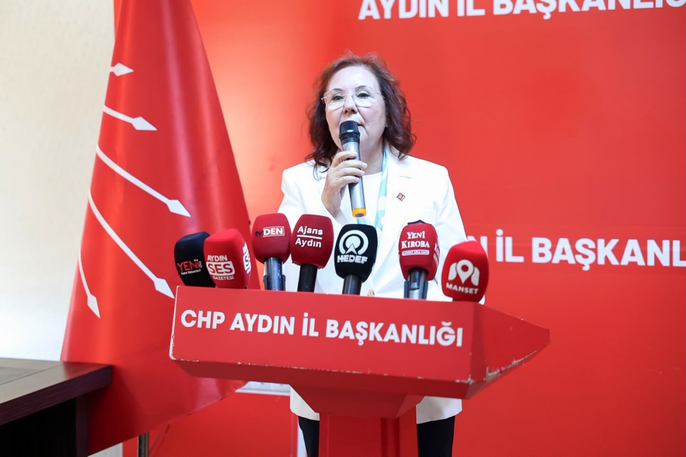 BASINA VE KAMUOYUNA