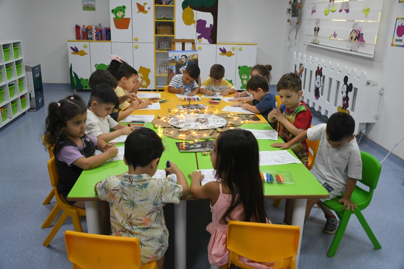 ÇOCUK GELİŞİM MERKEZİ’NDE SALVADOR DALİ VE MANDALA ETKİNLİĞİ