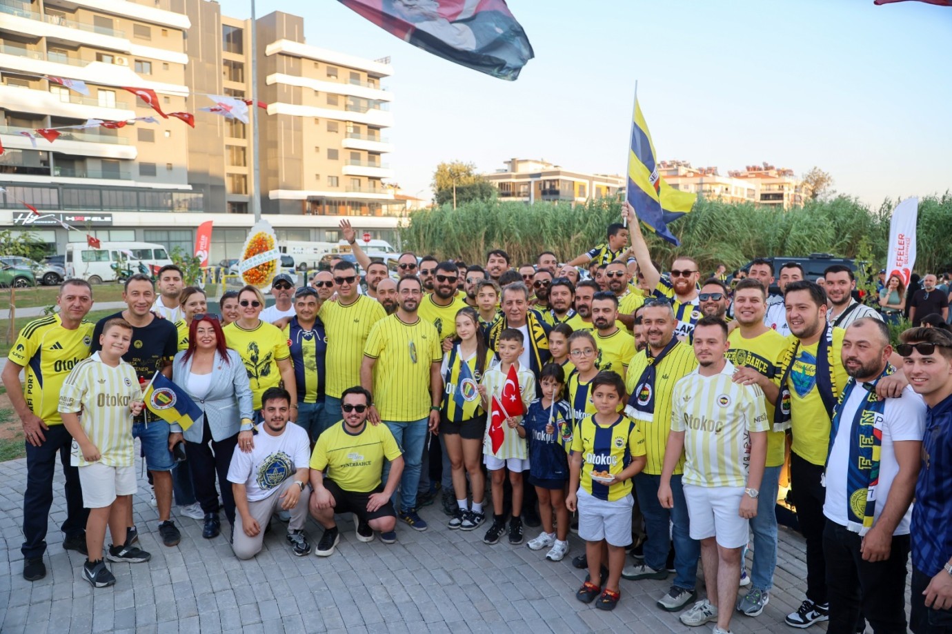 BAŞKAN ANIL YETİŞKİN SÖZÜNÜ TUTTU FENERBAHÇELİLER PARKI AÇILDI
