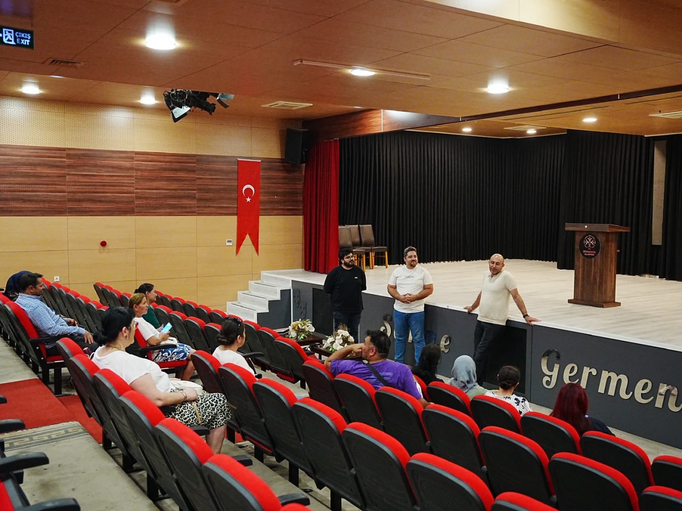 BAŞKAN ZENCİRCİ İSTİHDAMA KATKI SUNMAYA DEVAM EDİYOR