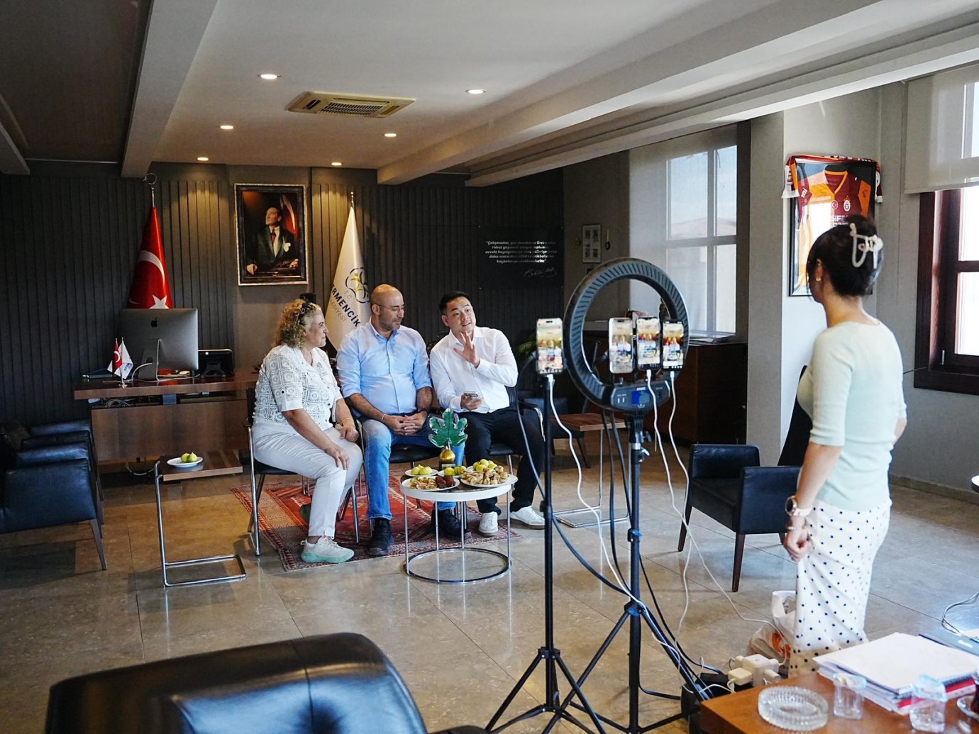BAŞKAN ZENCİRCİ ÇİNLİ TANITIM ELÇİLERİNİ AĞIRLADI
