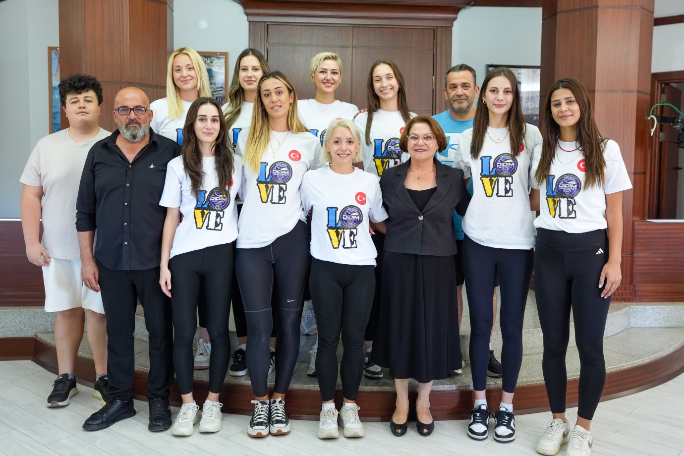 POLAT GROUP DİDİM BELEDİYESPOR KADIN VOLEYBOL TAKIMI YENİ SEZONA GÜÇLÜ KADROYLA HAZIRLANIYOR