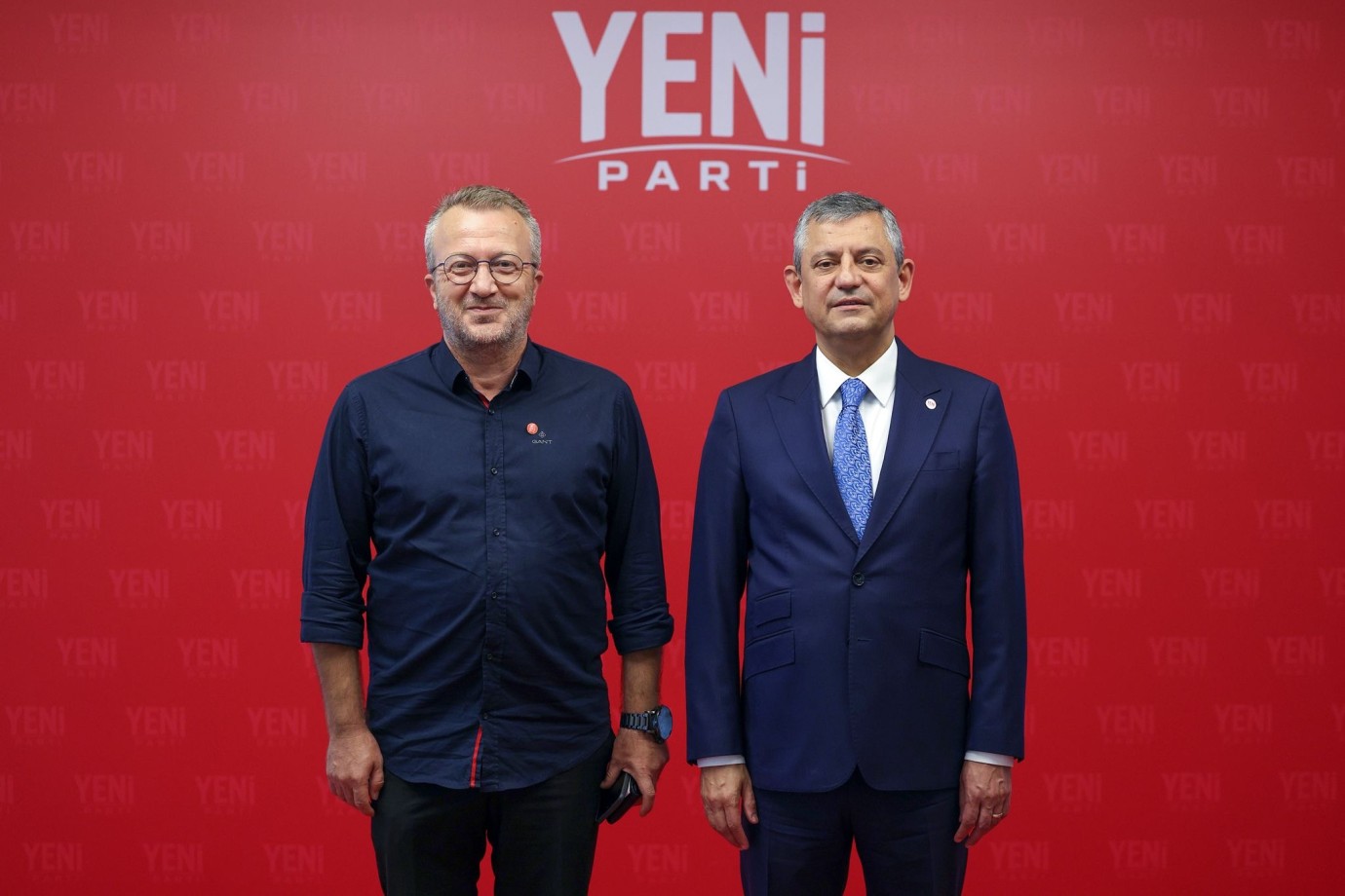 Yeni Parti’de Dengeler Değişiyor mu? Gözler Mehmet Aslan’da