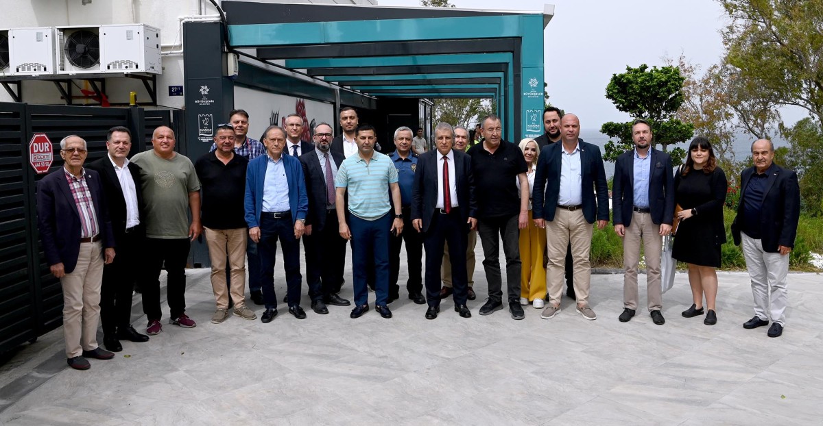 İLÇE DANIŞMA KURULU TOPLANTISI KUŞADASI BELEDİYESİ EV SAHİPLİĞİNDE YAPILDI : TURİZM SEZONU İÇİN HAZIRLIK