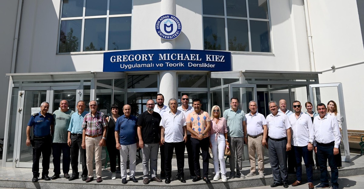 ADÜ TURİZM FAKÜLTESİ DEKANI ÖZDOĞAN’DAN BAŞKAN ÖMER GÜNEL’E TEŞEKKÜR  “KENTTEKİ EN BÜYÜK DESTEKÇİMİZ KUŞADASI BELEDİYESİ”