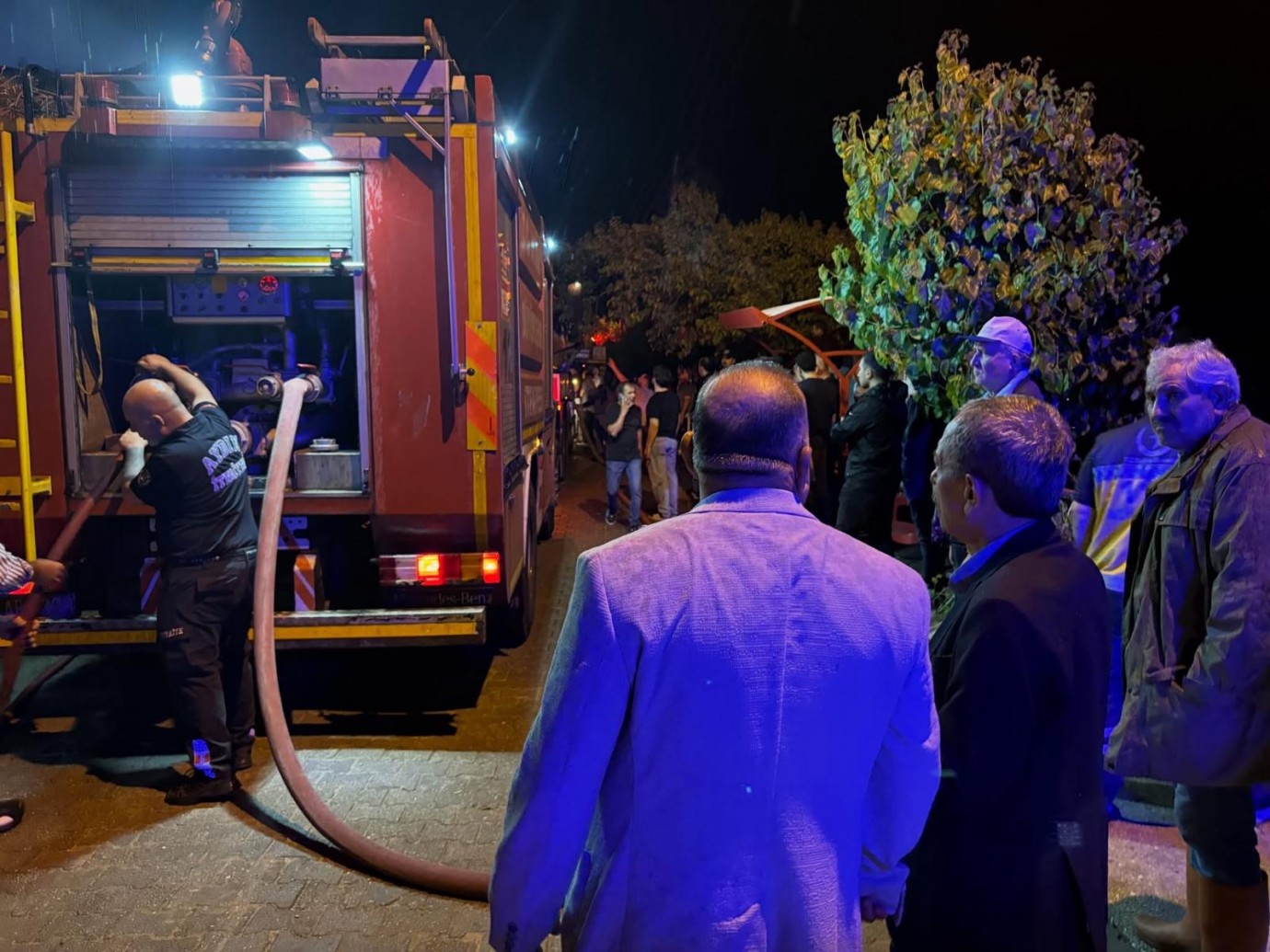 Bozdoğan Hisar Mahallesi’nde Ev Yangını Kontrol Altına Alındı