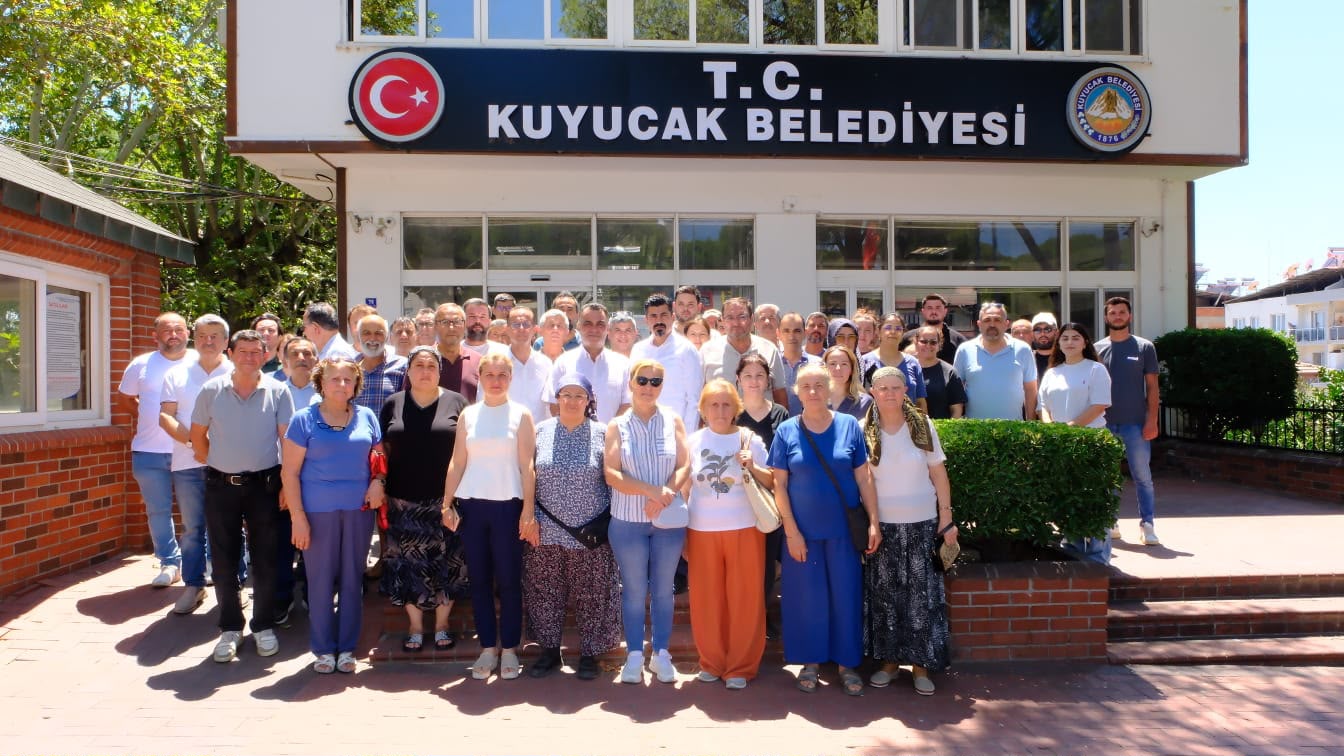 CHP Kuyucak'ta Toplu İstifa