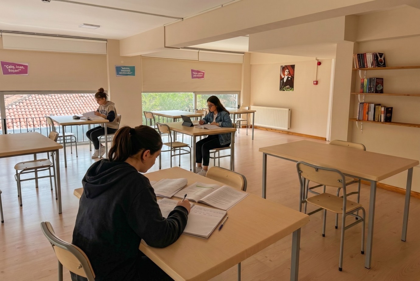 EFELER’İN MİSAFİRHANESİNDE YARI FİYATINA KONAKLAMA İMKANI