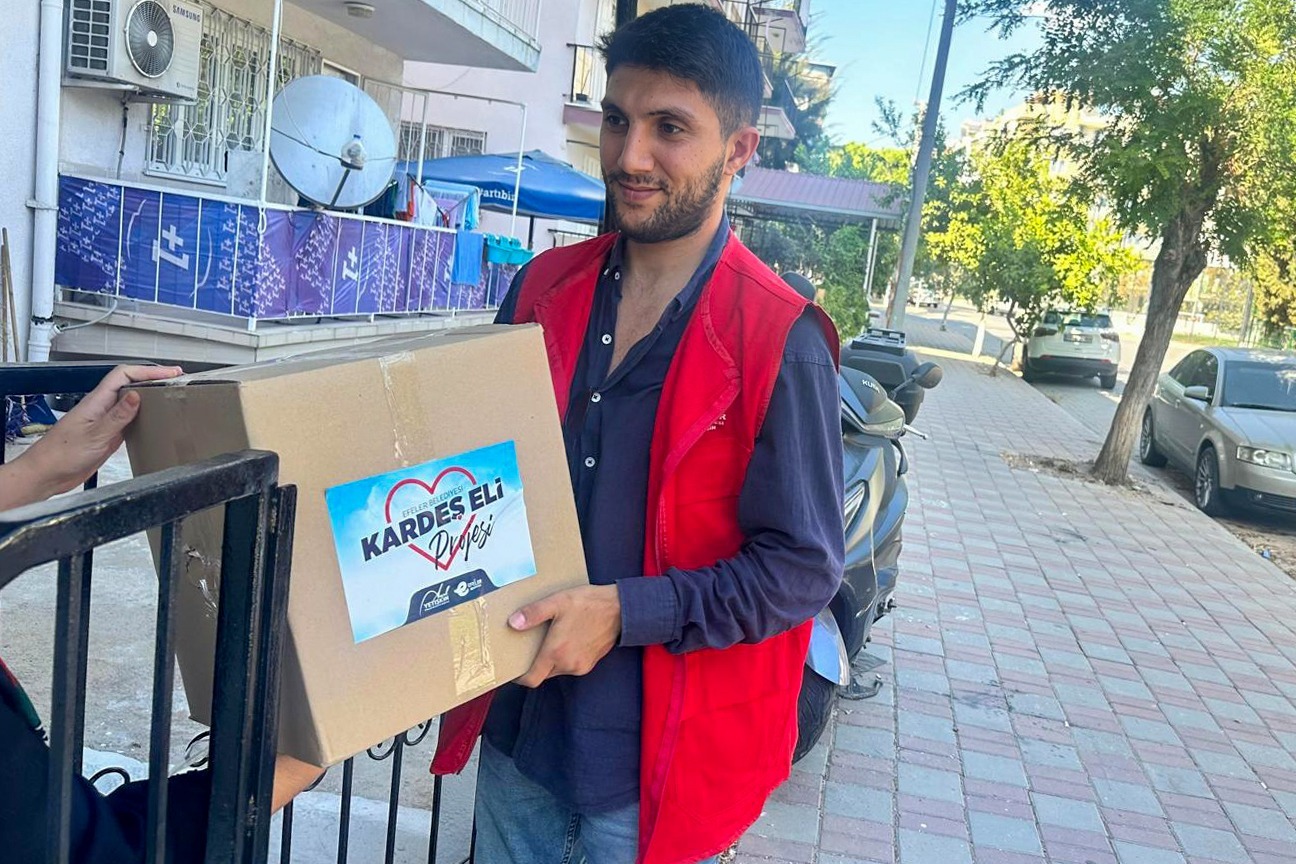 BAŞKAN YETİŞKİN’DEN EFELER’DE "KARDEŞELİ" SEFERBERLİĞİ