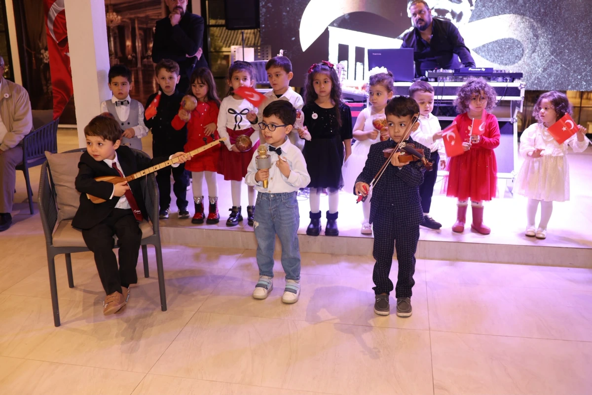 AYDIN’DA 1926 RUHUYLA CUMHURİYET BALOSU